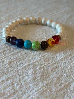 Handmade 7 Chakra Healing Bracelet with white howlite beads